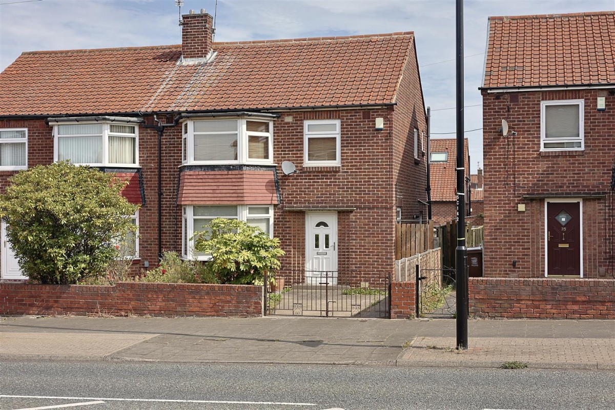 Three-bedroom semi-detached house with bay windows in South Gosforth, Newcastle NE3, marketed by Bowson estate agents